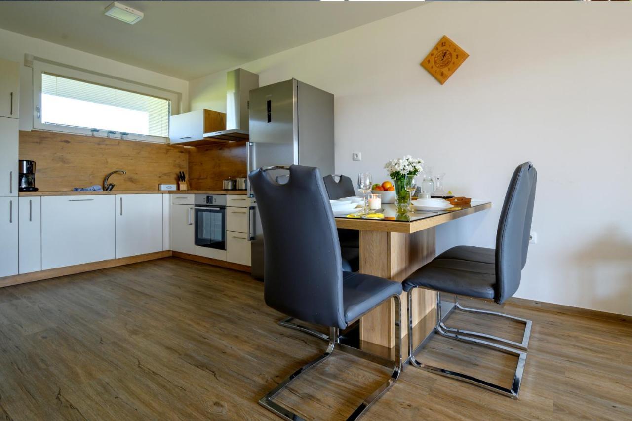 Family Apartment Moravske-Toplice Exteriör bild